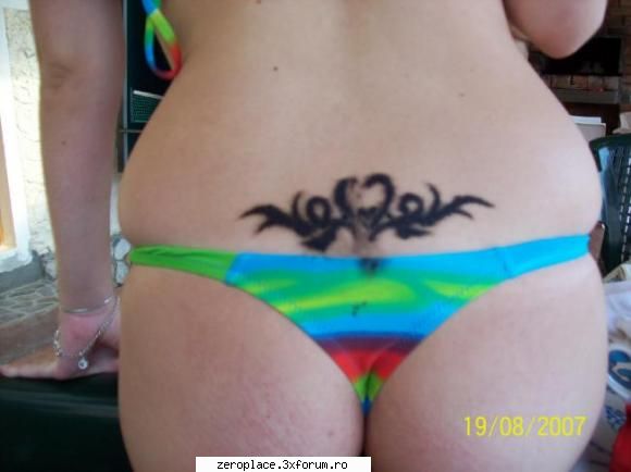 tatuaj :X - mama,tatuaj din asta vroiam si eu =)) - Pitipoance